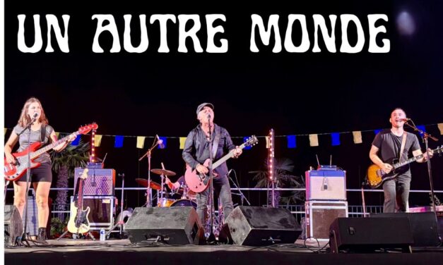 UN AUTRE MONDE – TÉLÉPHONE